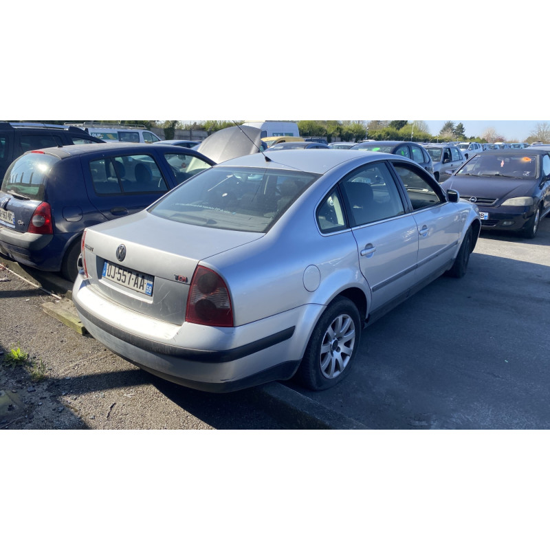 Serrure avant droit VOLKSWAGEN PASSAT 4 Photo n°7