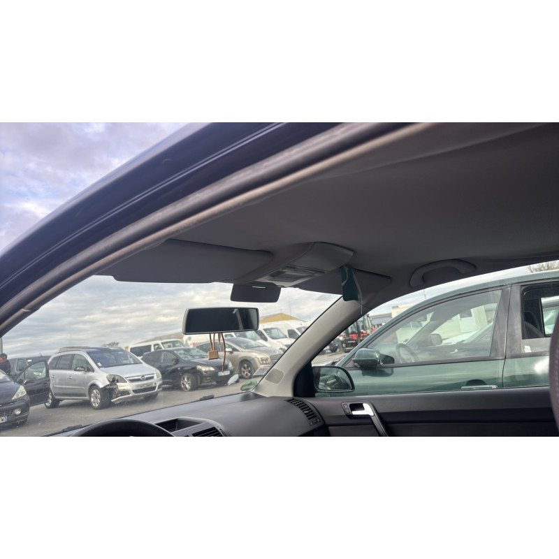 Pare soleil gauche VOLKSWAGEN POLO 4 Photo n°19