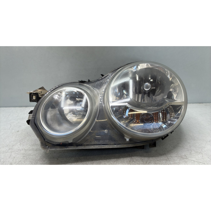 Optique avant principal gauche (feux)(phare) VOLKSWAGEN POLO 4 Photo n°1