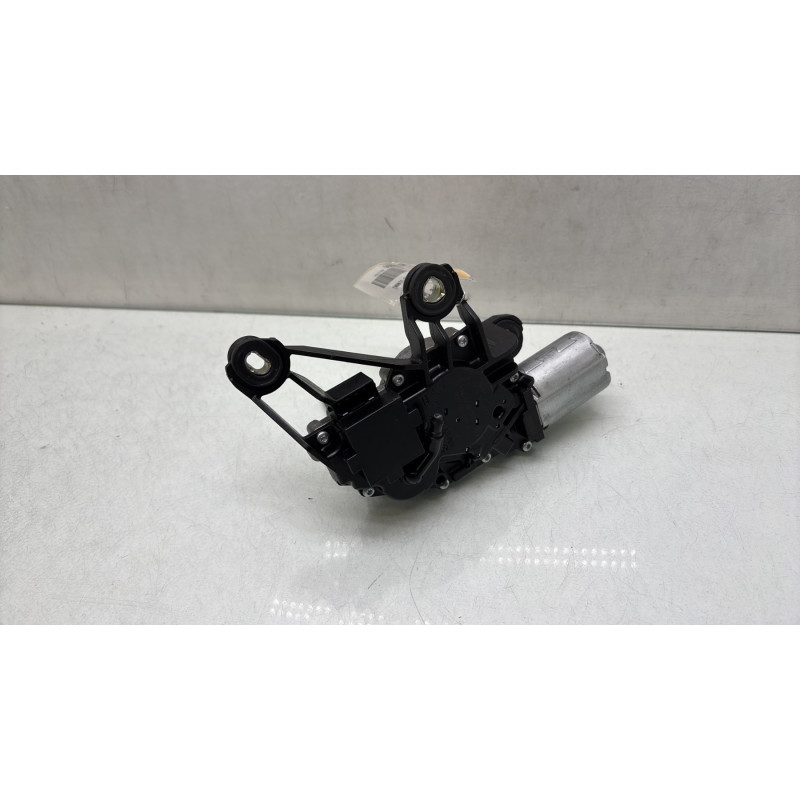 Moteur essuie glace arriere VOLKSWAGEN POLO 4 Photo n°2