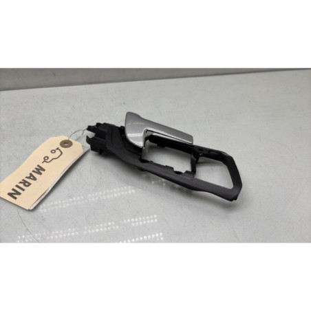 Poignee interieur arriere droit VOLKSWAGEN POLO 4