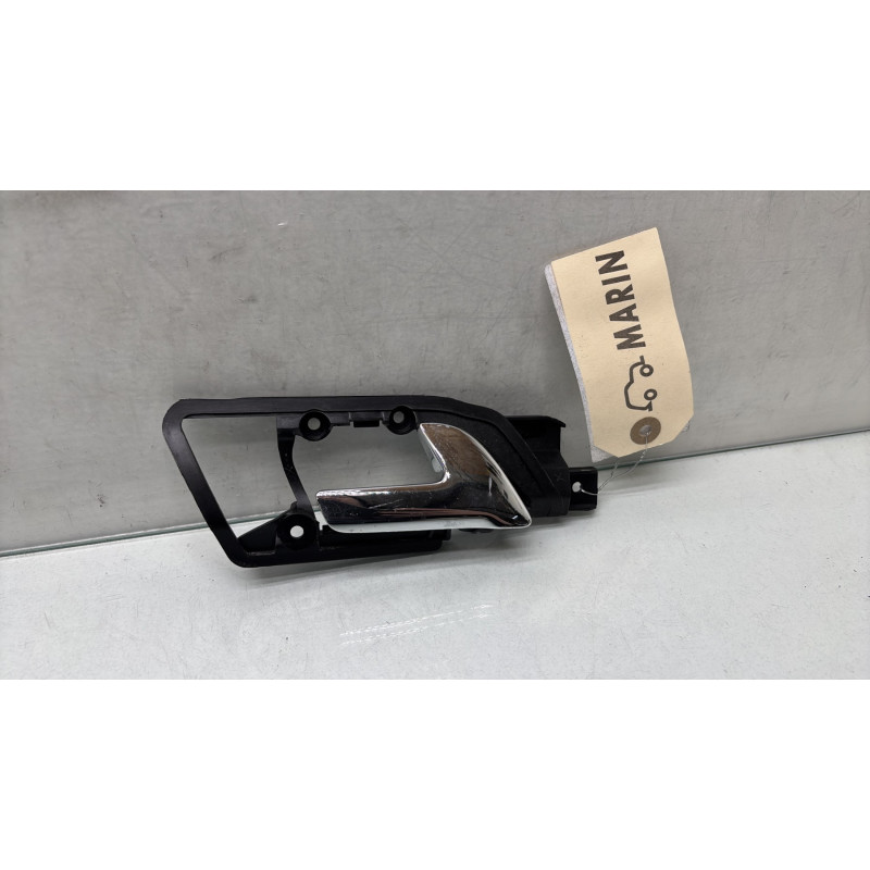 Poignee interieur arriere droit VOLKSWAGEN POLO 4 Photo n°4