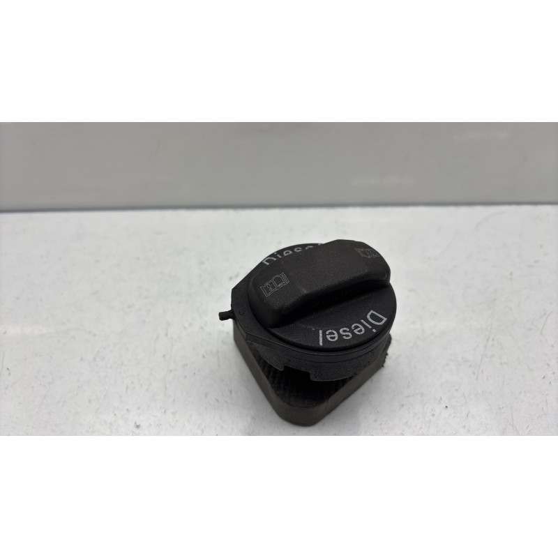 Bouchon de carburant VOLKSWAGEN POLO 5 Photo n°1