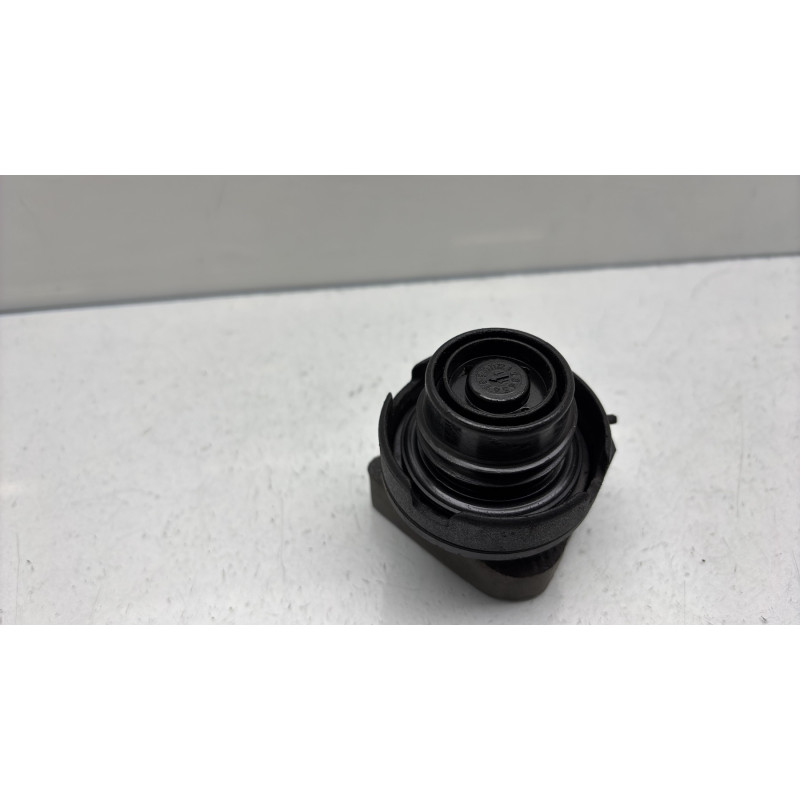 Bouchon de carburant VOLKSWAGEN POLO 5 Photo n°3
