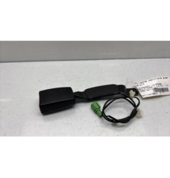 Attache ceinture avant droit VOLKSWAGEN POLO 5 Photo n°1