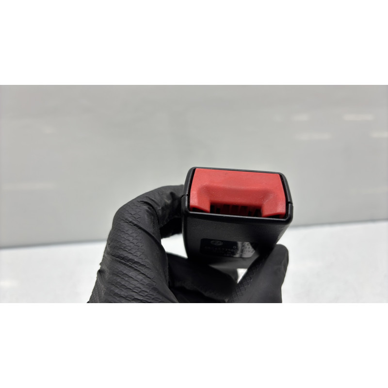 Attache ceinture avant droit VOLKSWAGEN POLO 5 Photo n°4