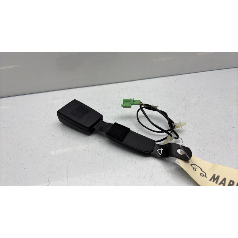 Attache ceinture avant droit VOLKSWAGEN POLO 5 Photo n°6