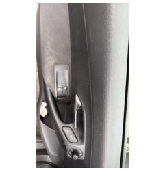 Pretensionneur de ceinture avant droit VOLKSWAGEN POLO 5