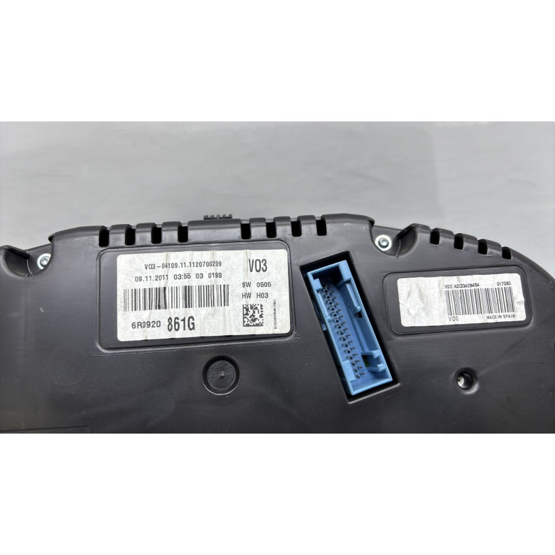 Compteur VOLKSWAGEN POLO 5 Photo n°6