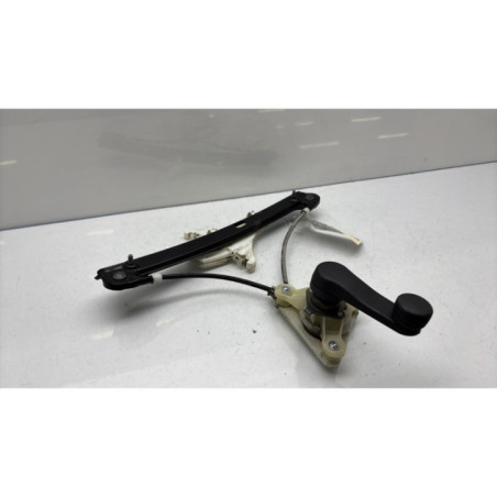 Leve vitre mecanique arriere droit VOLKSWAGEN POLO 5 Photo n°1