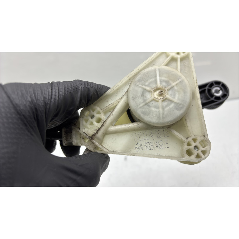 Leve vitre mecanique arriere droit VOLKSWAGEN POLO 5 Photo n°6