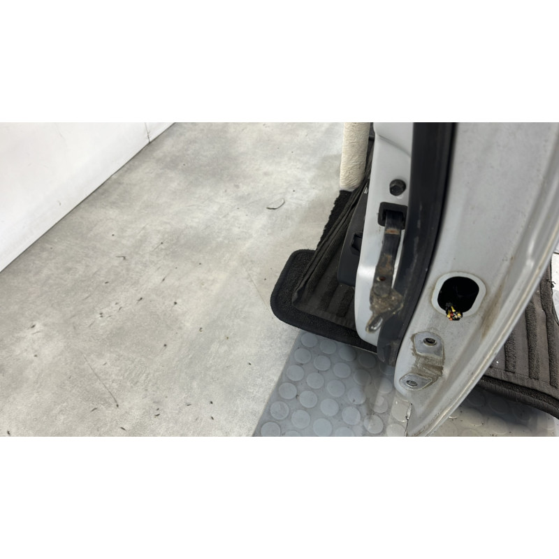 Porte avant gauche HYUNDAI I 10 1 Photo n°4