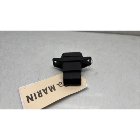 Bouton de warning HYUNDAI I 10 1