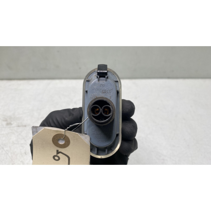 Repetiteur clignotant avant droit  (Feux) VOLKSWAGEN CADDY 3 Photo n°3