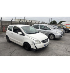 Serrure avant gauche VOLKSWAGEN FOX