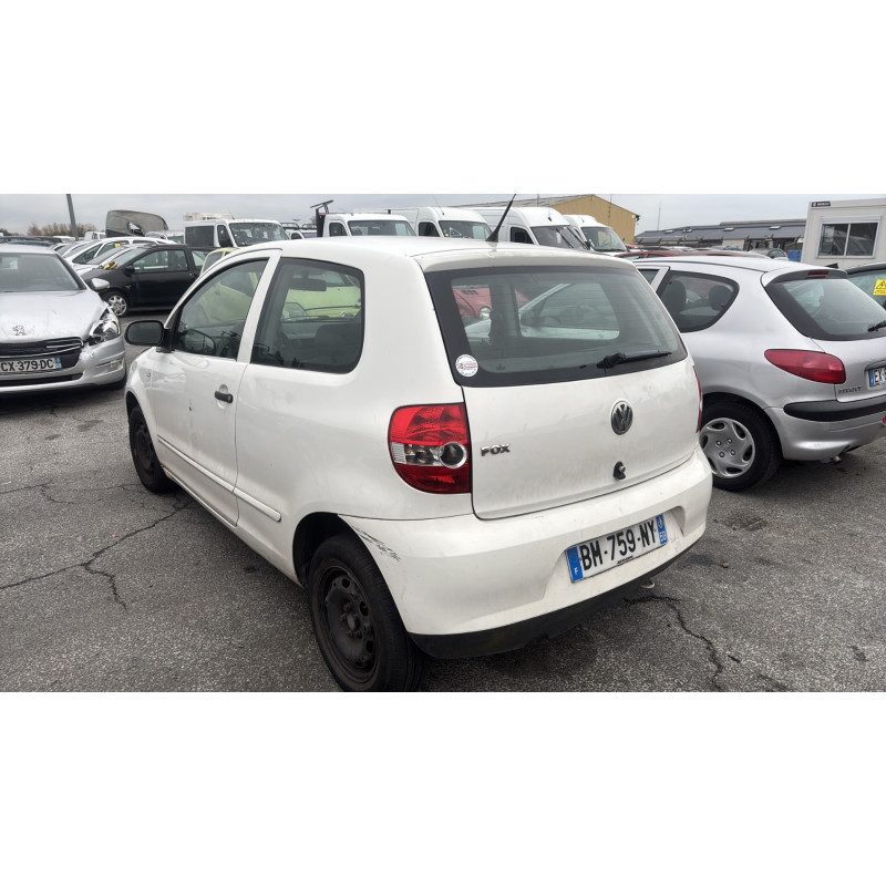Serrure avant gauche VOLKSWAGEN FOX Photo n°9
