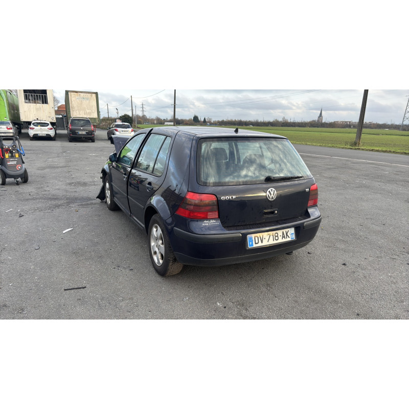 Verin de coffre VOLKSWAGEN GOLF 4 Photo n°9
