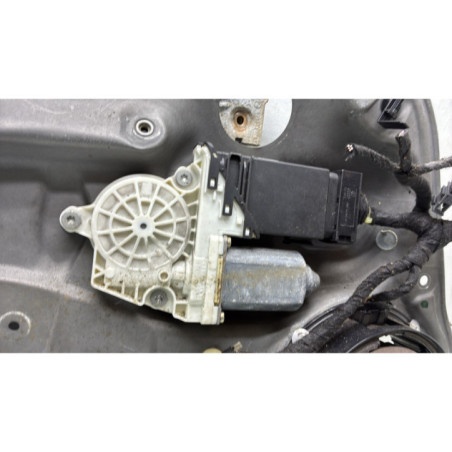 Leve vitre electrique avant gauche VOLKSWAGEN GOLF 4