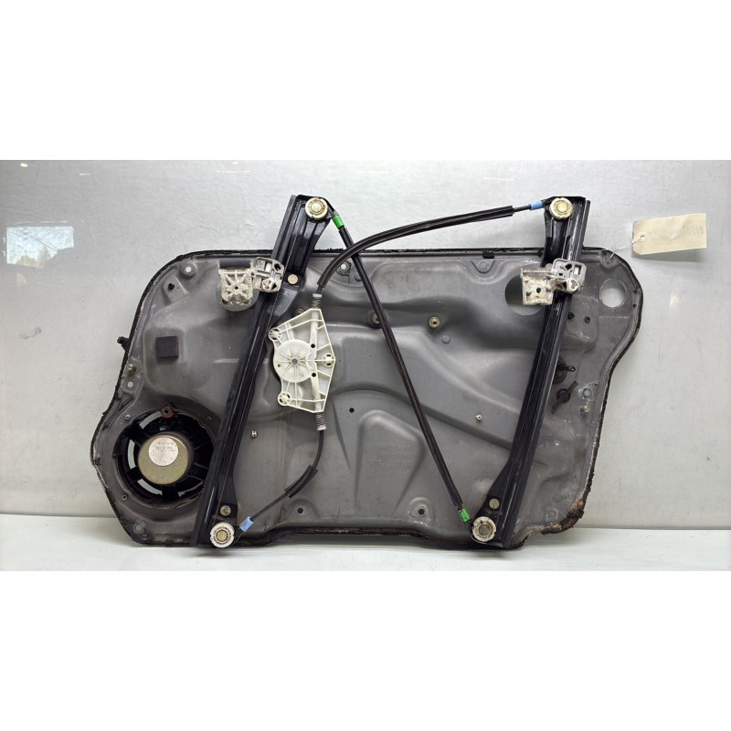 Leve vitre electrique avant gauche VOLKSWAGEN GOLF 4 Photo n°3