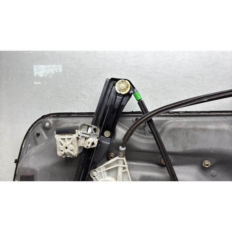 Leve vitre electrique avant gauche VOLKSWAGEN GOLF 4 Photo n°5
