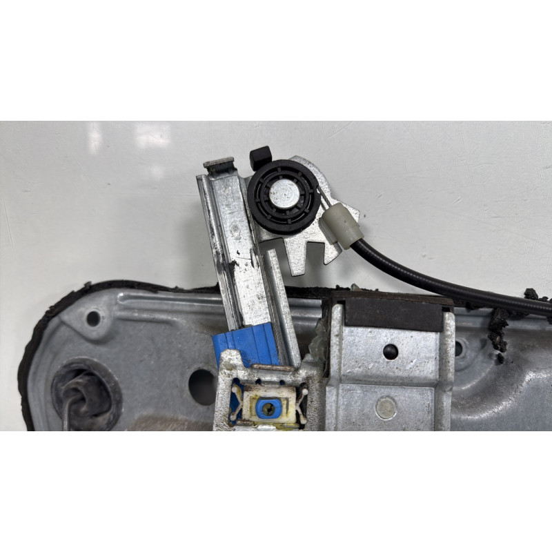 Leve vitre electrique avant droit VOLKSWAGEN GOLF 4 Photo n°5