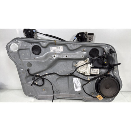 Leve vitre electrique avant gauche VOLKSWAGEN GOLF 4 Photo n°1