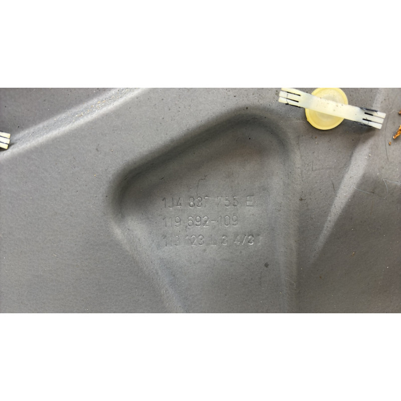 Leve vitre electrique avant gauche VOLKSWAGEN GOLF 4 Photo n°3