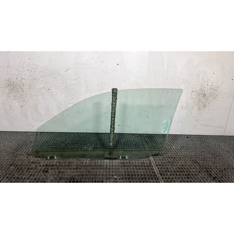 Vitre avant droit VOLKSWAGEN GOLF 4 Photo n°4