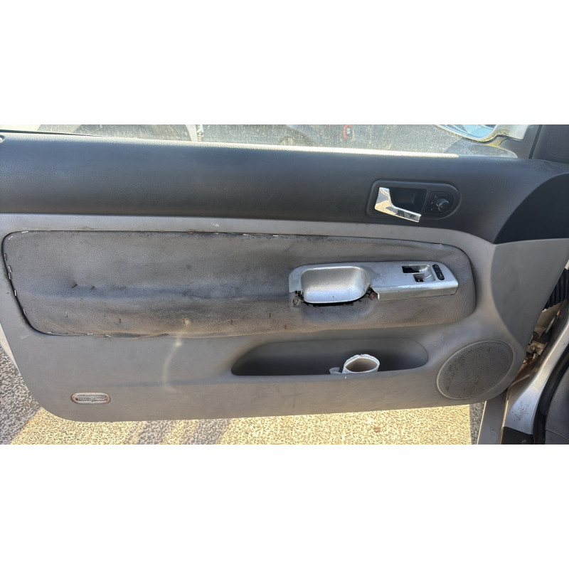 Vitre avant droit VOLKSWAGEN GOLF 4 Photo n°14