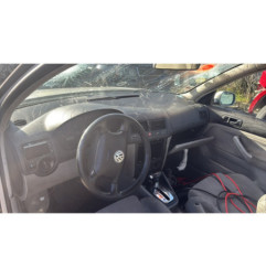 Vitre avant gauche VOLKSWAGEN GOLF 4