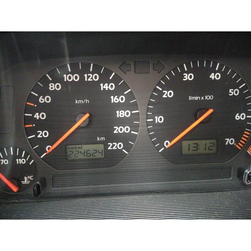 Vitre avant droit VOLKSWAGEN GOLF 4 Photo n°6