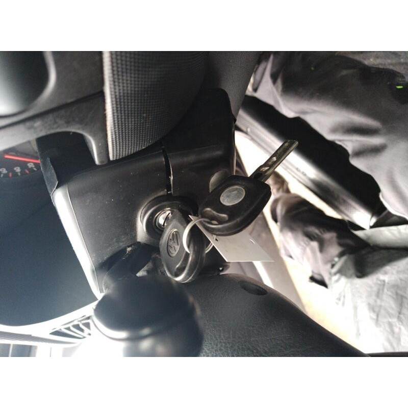 Vitre avant droit VOLKSWAGEN GOLF 4 Photo n°13