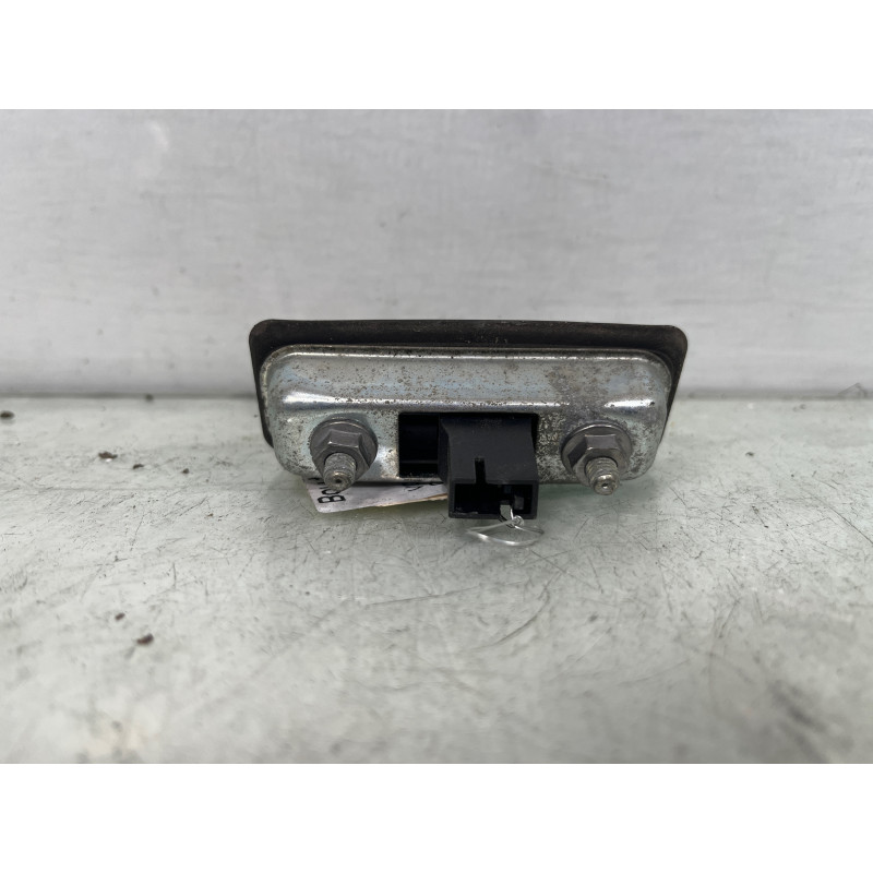 Bouton de coffre VOLKSWAGEN GOLF 5 Photo n°2