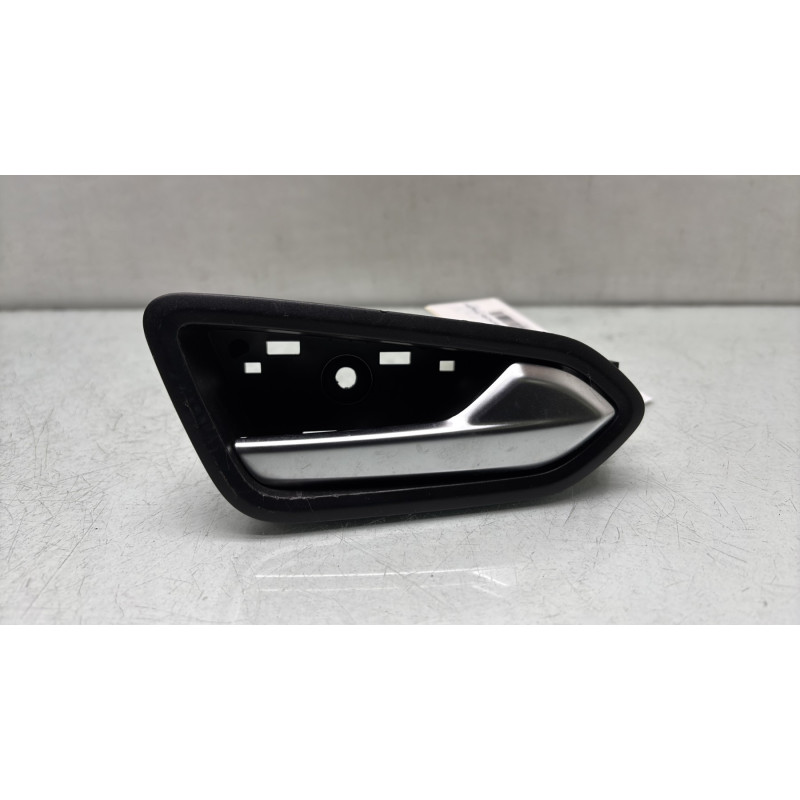 Poignee interieur avant droit RENAULT CLIO 5 Photo n°1