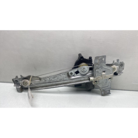 Leve vitre electrique arriere gauche PEUGEOT 2008 1 Photo n°1