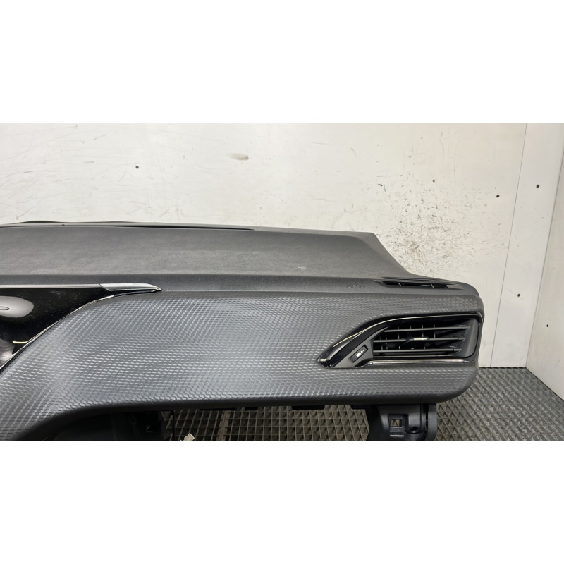 Planche de bord complete PEUGEOT 2008 1 Photo n°8