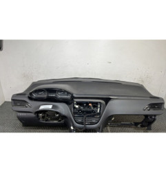 Planche de bord complete PEUGEOT 2008 1