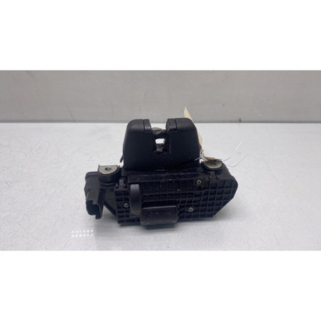 Serrure de coffre PEUGEOT 2008 1
