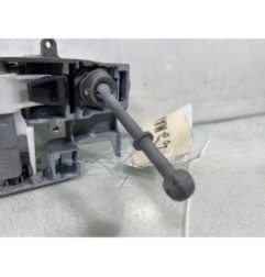 Poignee porte avant gauche PEUGEOT 5008 1