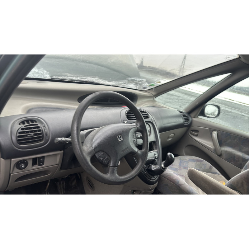 Vitre avant gauche CITROEN XSARA PICASSO Photo n°19