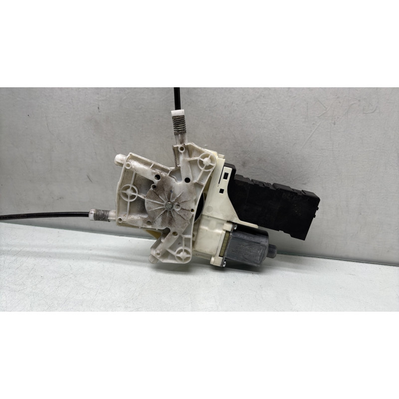 Leve vitre electrique avant gauche PEUGEOT 407 Photo n°3