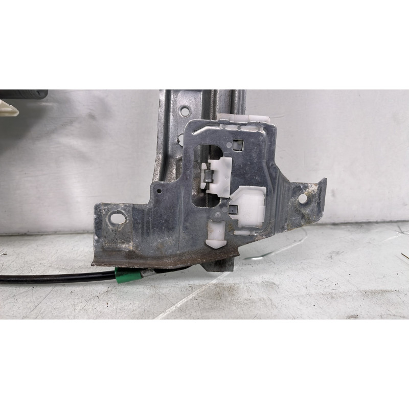 Leve vitre electrique arriere gauche PEUGEOT 407 Photo n°4