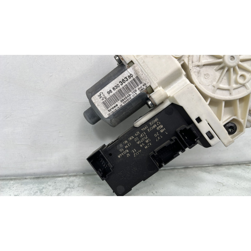 Leve vitre electrique avant droit PEUGEOT 407 Photo n°3