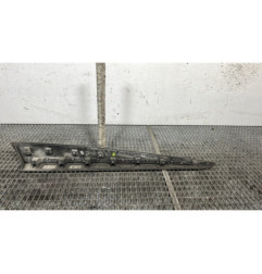 Baguette de porte avant gauche RENAULT CLIO 4