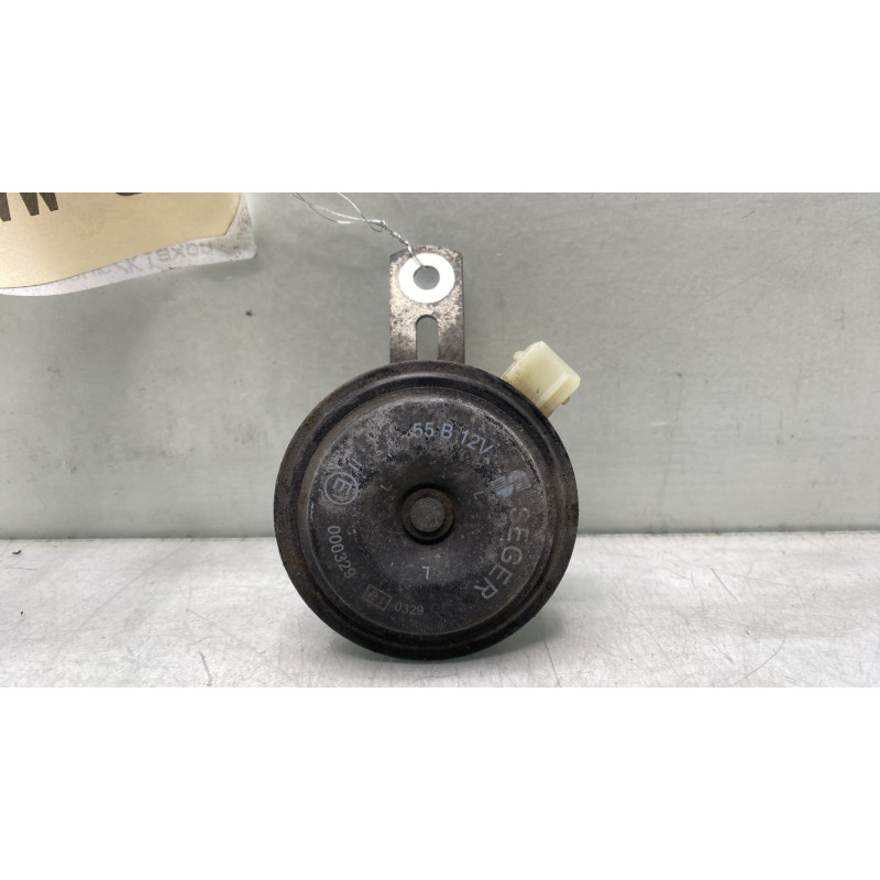 Avertisseur/Klaxon RENAULT CLIO 4 Photo n°1