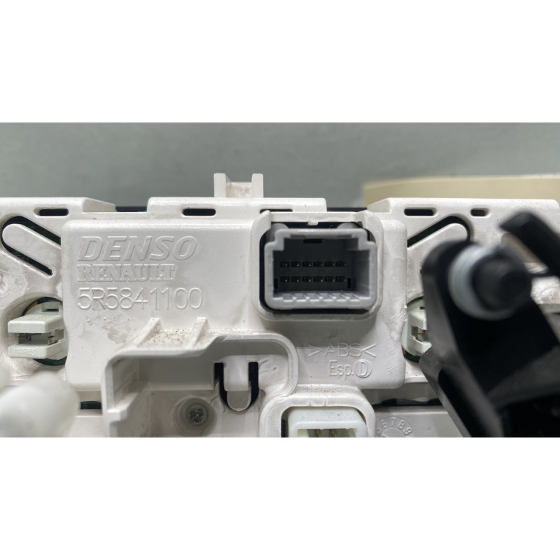 Commande chauffage RENAULT CLIO 4 Photo n°4