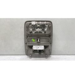 Eclairage de plafonnier RENAULT CLIO 4
