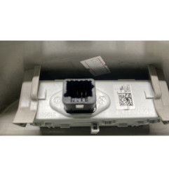 Eclairage de plafonnier RENAULT CLIO 4
