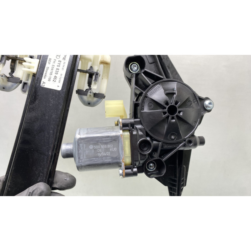 Leve vitre electrique arriere droit AUDI A3 4 Photo n°3