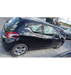 Facade autoradio PEUGEOT 208 1